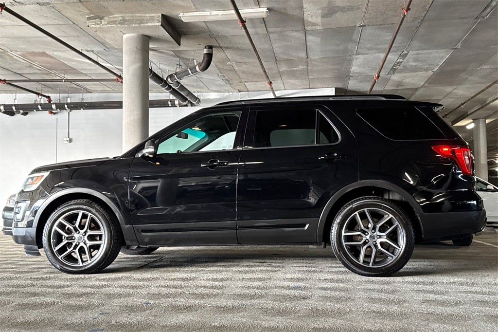 2016 Ford Explorer Sport SPORT