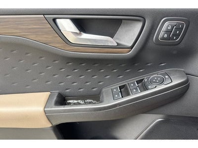 2020 Ford Escape Titanium Hybrid