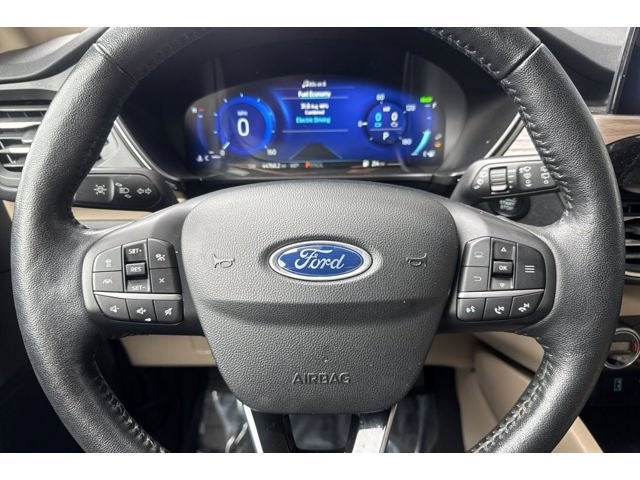 2020 Ford Escape Titanium Hybrid