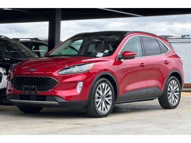 2020 Ford Escape Titanium Hybrid
