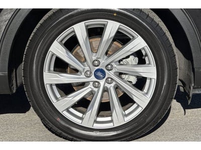 2022 Ford Escape Hybrid Titanium