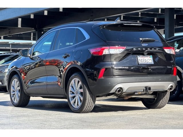 2022 Ford Escape Hybrid Titanium