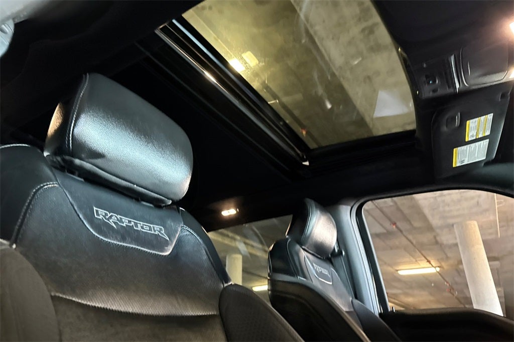 2019 Ford F-150 Raptor EQUIPMENT GROUP 802A