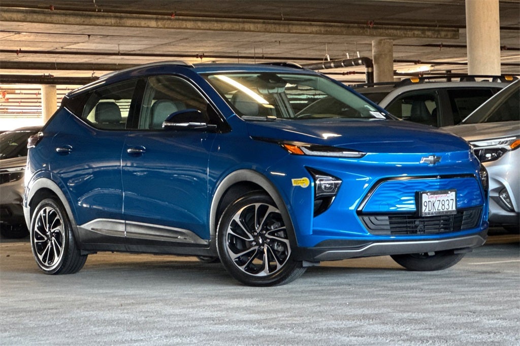 Used 2022 Chevrolet Bolt EUV Premier with VIN 1G1FZ6S02N4110105 for sale in San Jose, CA