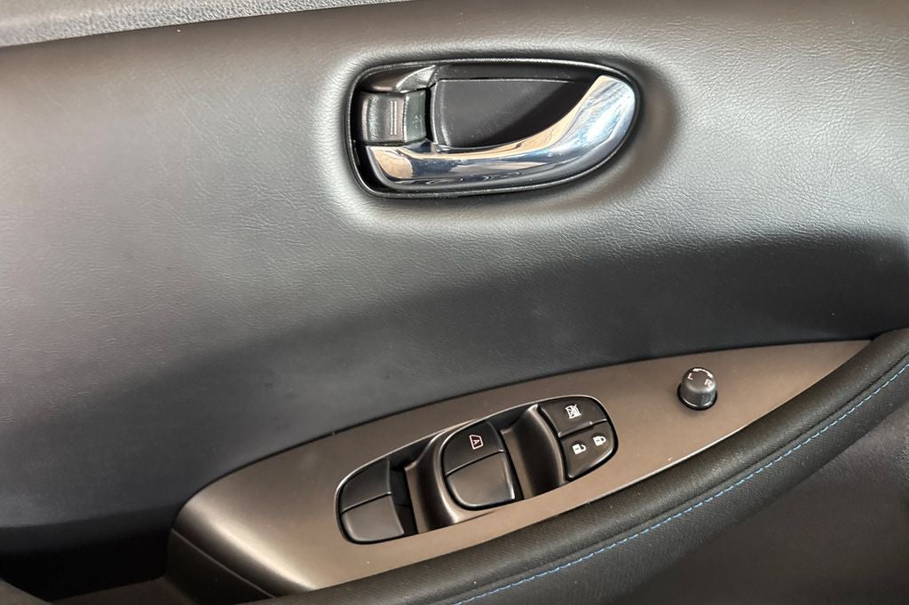 2023 Nissan Leaf S