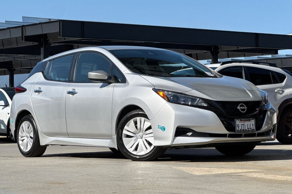 2023 Nissan Leaf S