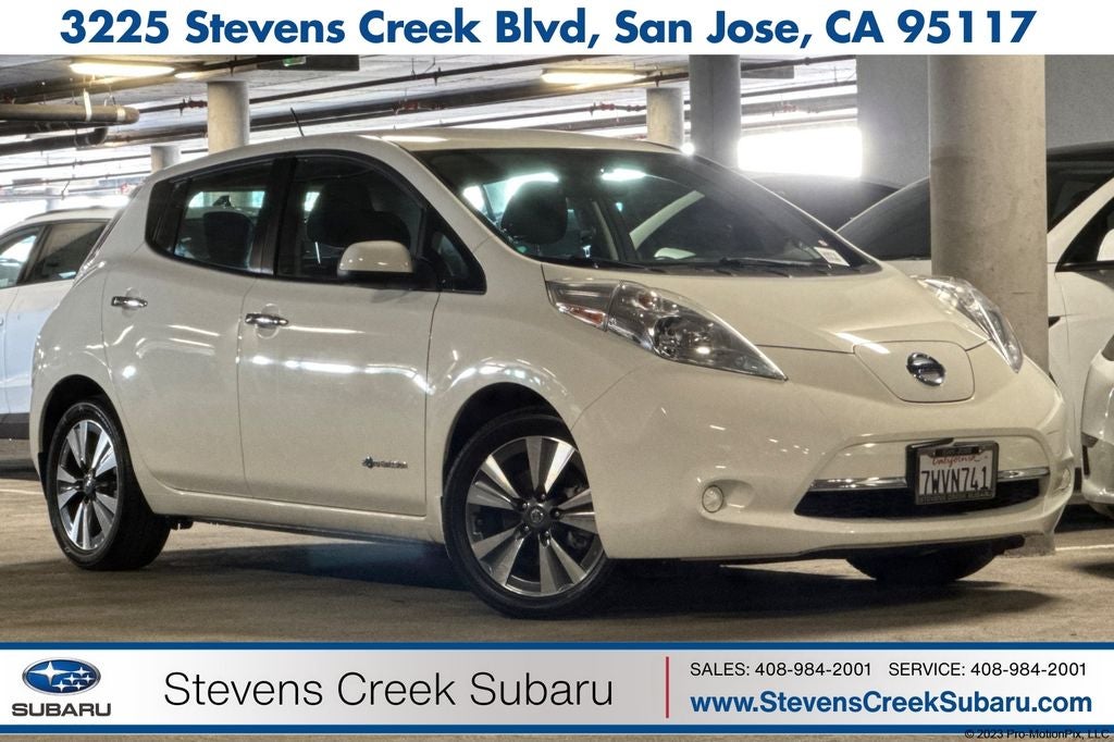 2017 Nissan Leaf SV's photo