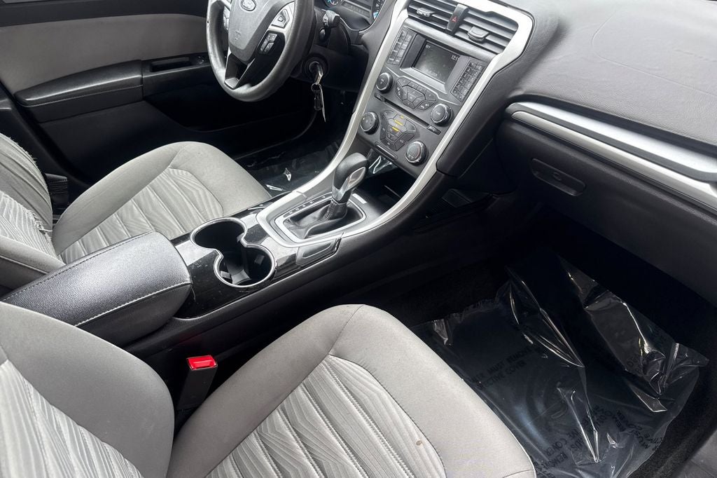 2016 Ford Fusion S