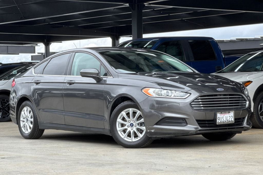 2016 Ford Fusion S