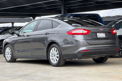 2016 Ford Fusion S