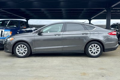 2016 Ford Fusion S