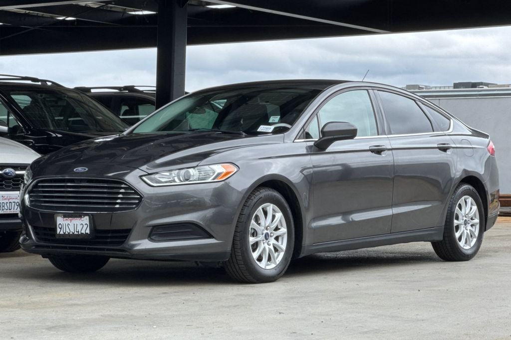 2016 Ford Fusion S