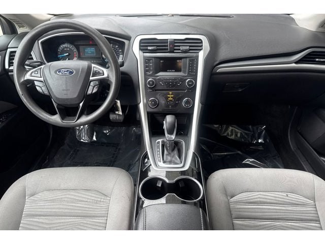2016 Ford Fusion S