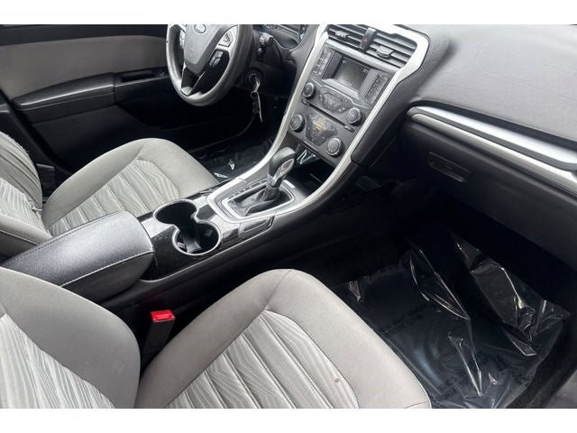2016 Ford Fusion S
