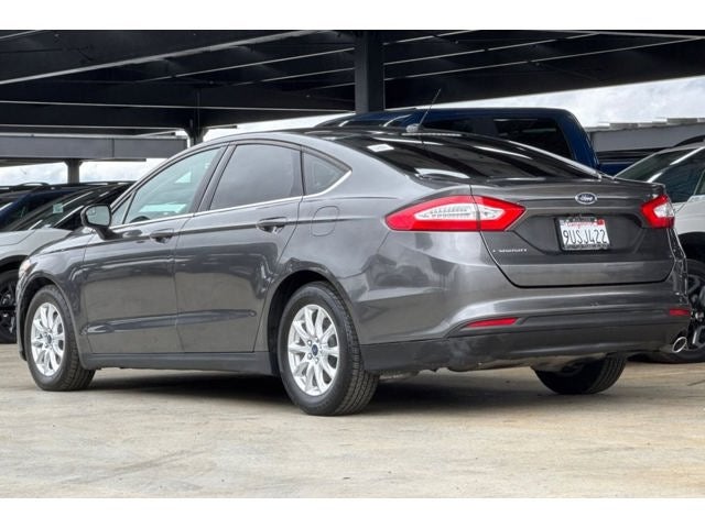 2016 Ford Fusion S