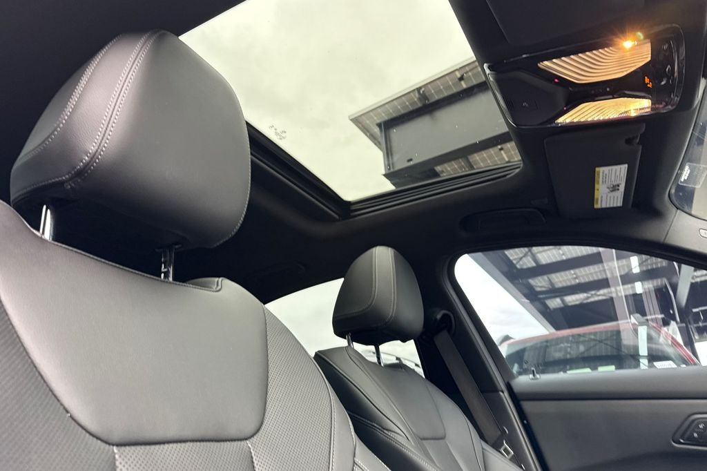 2025 BMW 3 Series M340i xDrive