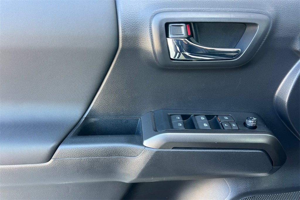 2022 Toyota Tacoma V6