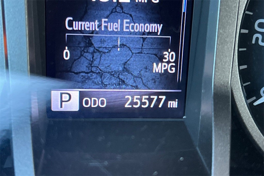 2022 Toyota Tacoma V6