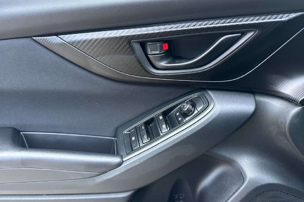 2017 Subaru Impreza 2.0i