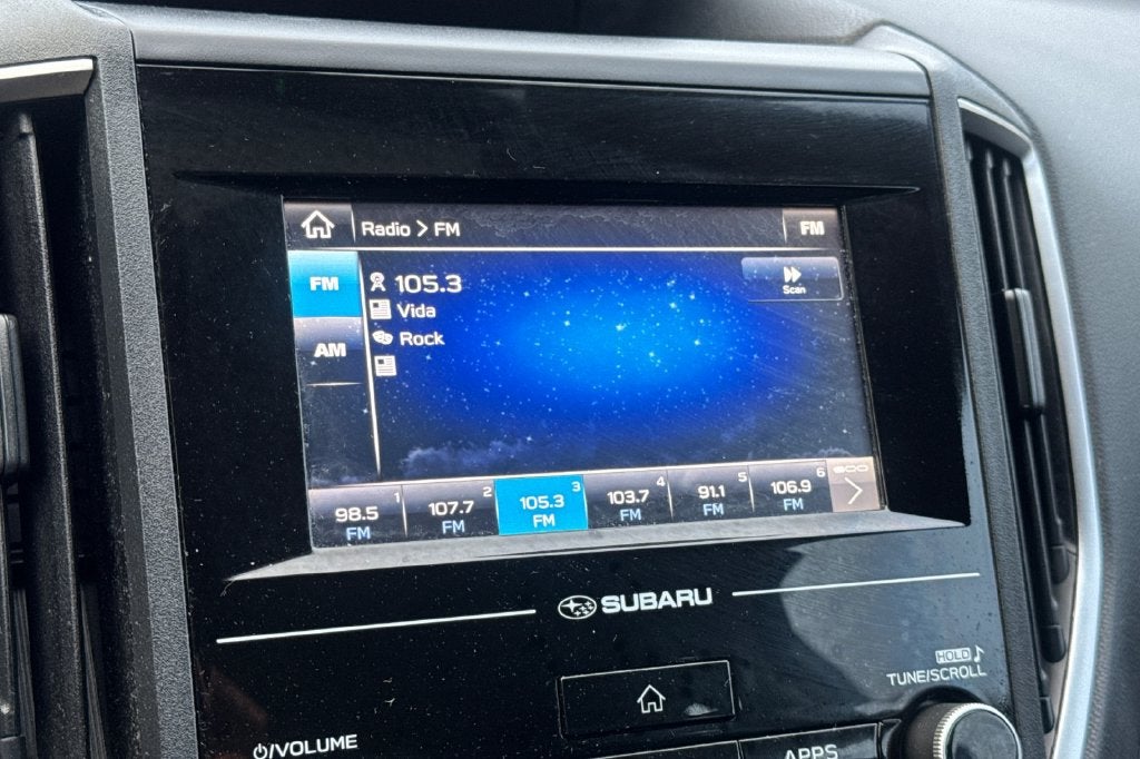 2017 Subaru Impreza 2.0i