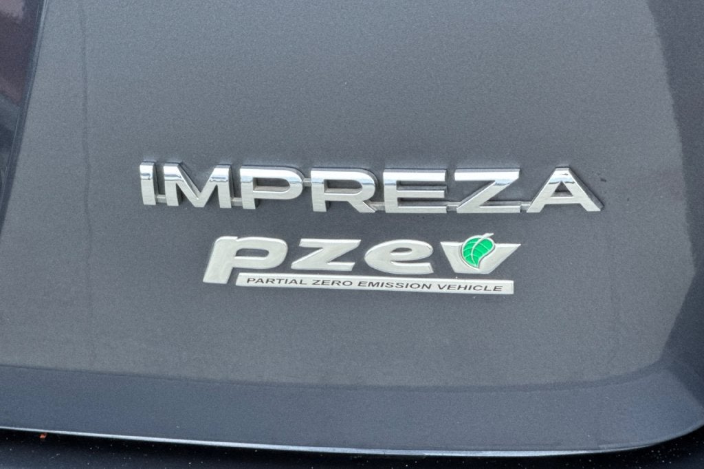 2017 Subaru Impreza 2.0i