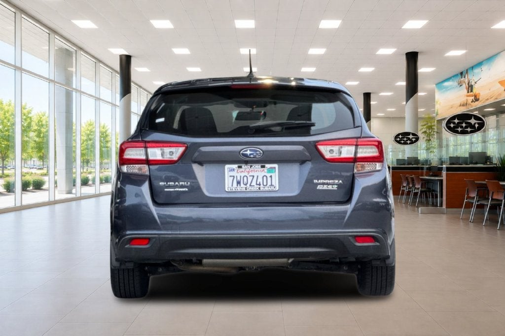 2017 Subaru Impreza 2.0i