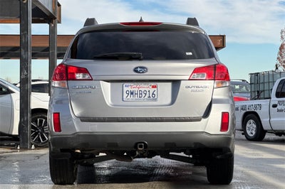 2011 Subaru Outback 2.5i Limited
