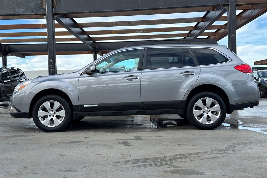 2011 Subaru Outback 2.5i Limited