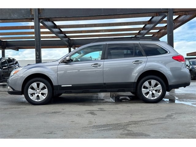 2011 Subaru Outback 2.5i Limited