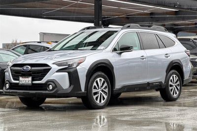 2025 Subaru Outback Premium