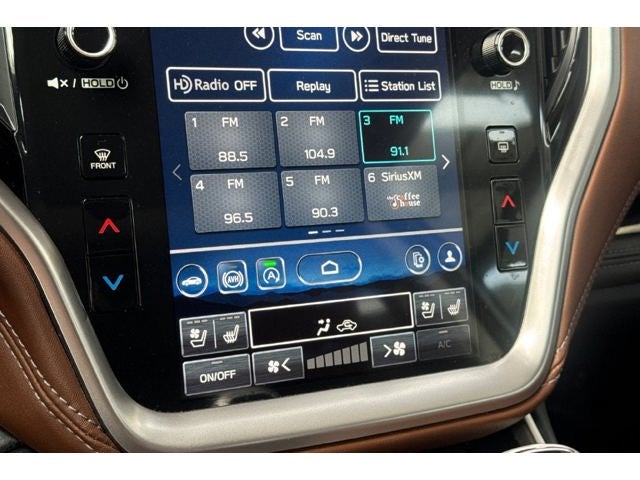 2024 Subaru Outback Touring