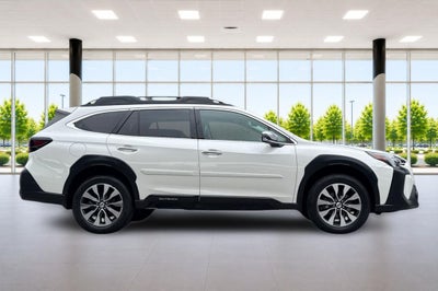 2024 Subaru Outback Touring XT