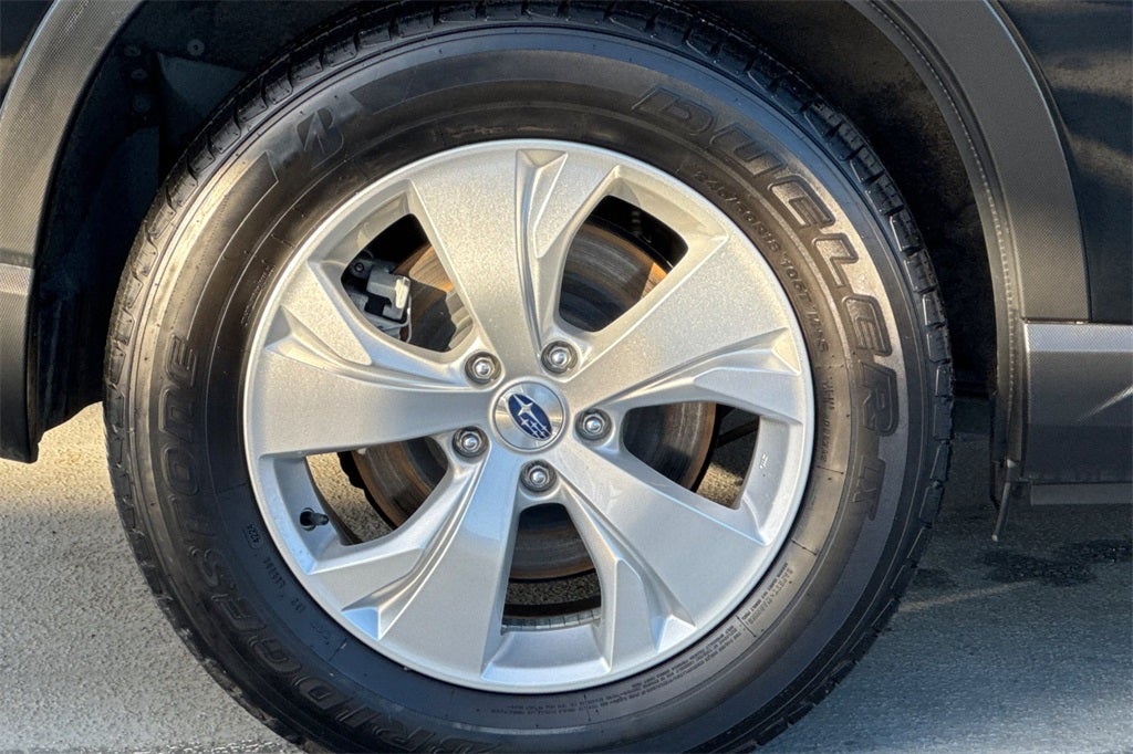 2023 Subaru Ascent Base