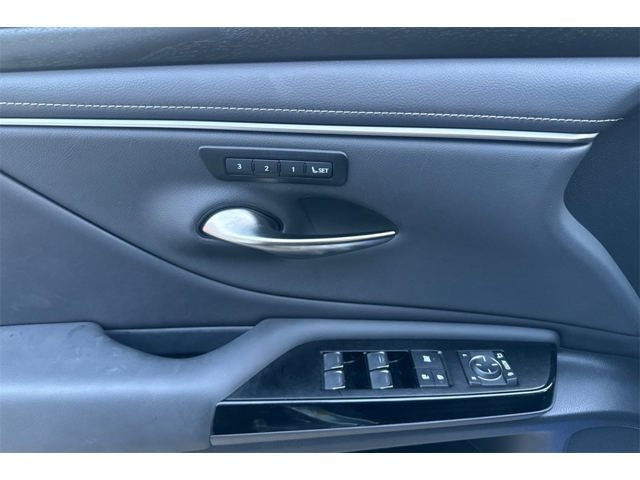 2024 Lexus ES ES 300h