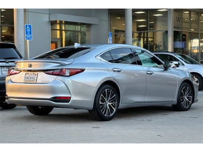 2024 Lexus ES ES 300h