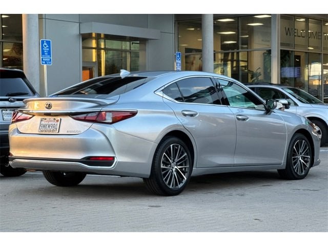 2024 Lexus ES ES 300h