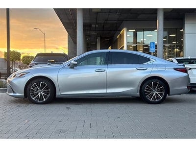 2024 Lexus ES ES 300h