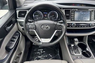 2017 Toyota Highlander Hybrid Limited Platinum