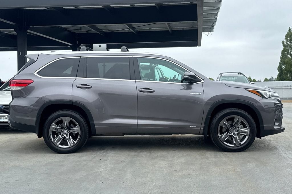 2017 Toyota Highlander Hybrid Limited Platinum