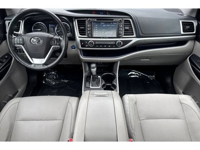 2017 Toyota Highlander Hybrid Limited Platinum