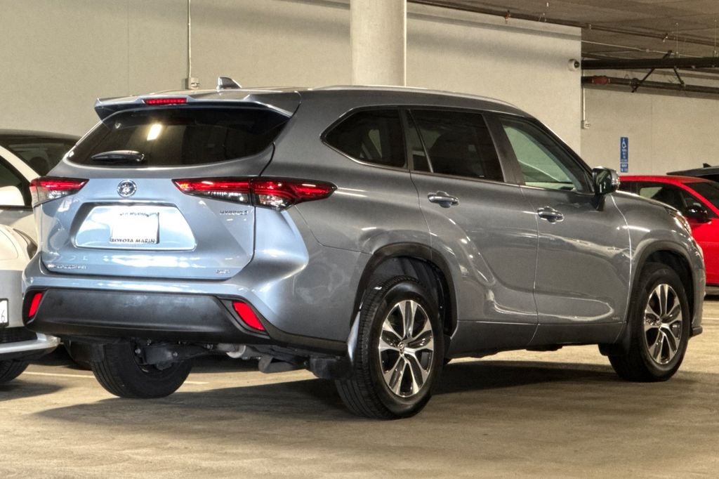 2023 Toyota Highlander Hybrid XLE