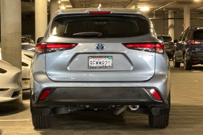 2023 Toyota Highlander Hybrid XLE