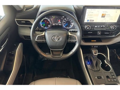 2023 Toyota Highlander Hybrid XLE