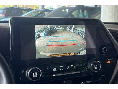 2023 Toyota Highlander Hybrid XLE