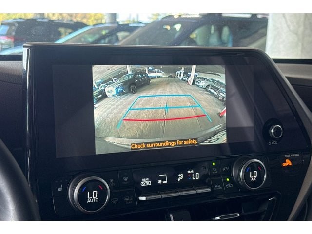 2023 Toyota Highlander Hybrid XLE