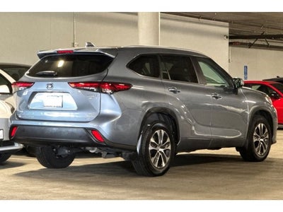 2023 Toyota Highlander Hybrid XLE