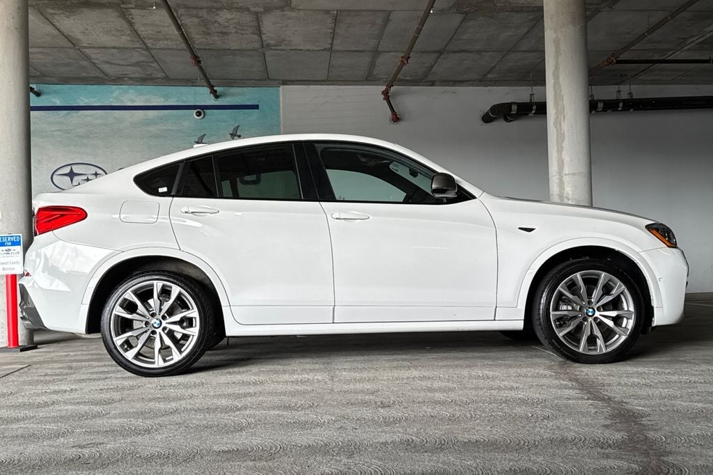 2017 BMW X4 M40i