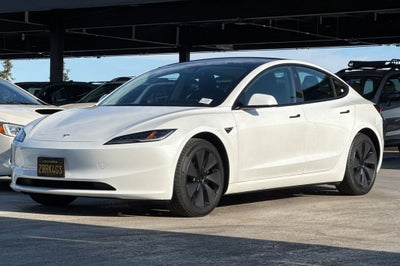 2025 Tesla Model 3 Long Range