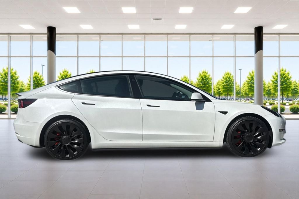 2023 Tesla Model 3 Performance