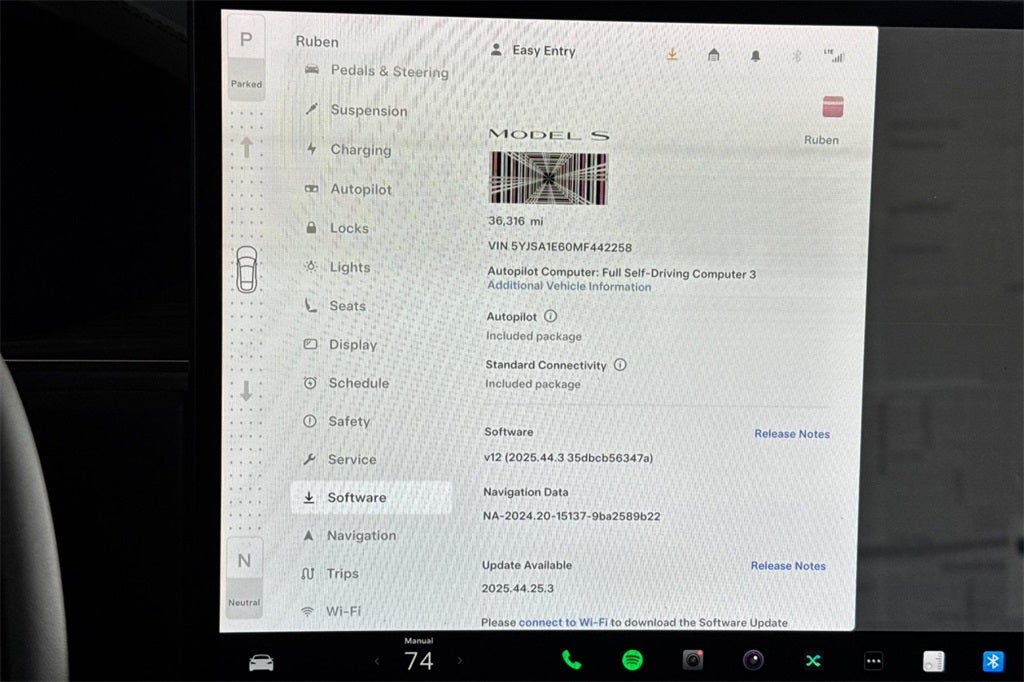 2021 Tesla Model S Plaid